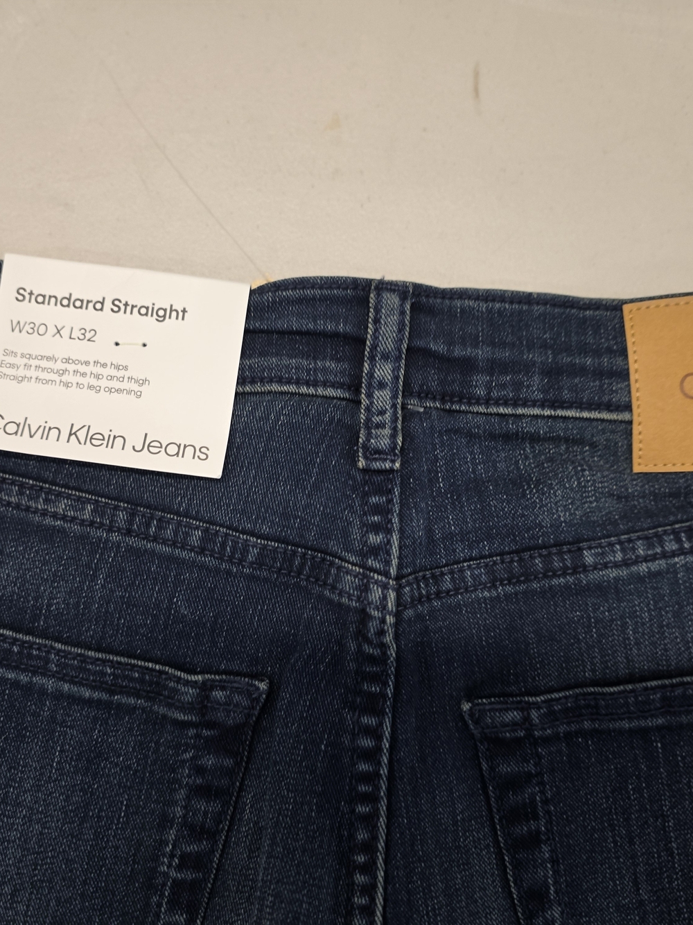 Calvin Klein Straight Leg Jeans Women's Size 30x32 NWT - Picture 7 of 8